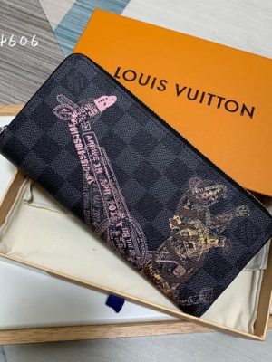 LV WALLET