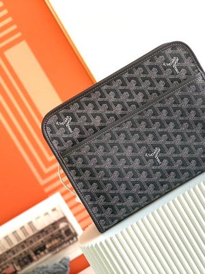 GOYARD CLUTCH
