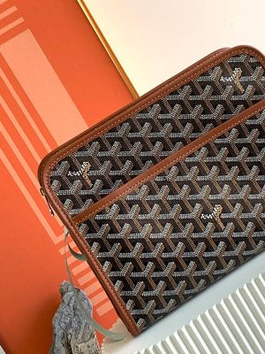GOYARD CLUTCH