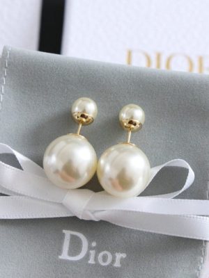 DIOR EARRINGS