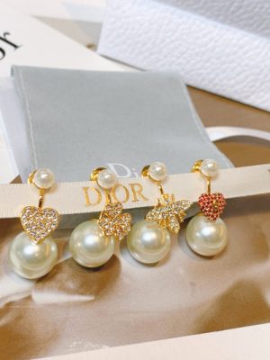 DIOR EARRINGS