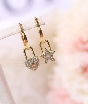 DIOR EARRINGS