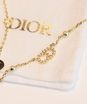DIOR NECKLACE
