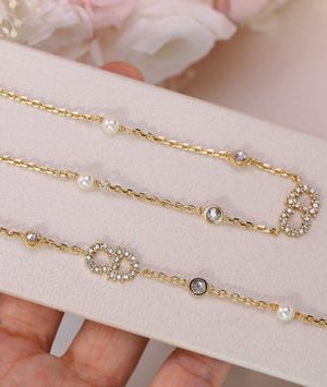 DIOR NECKLACE