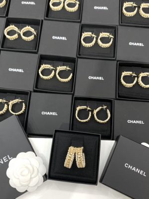 CHANEL EARRINGS