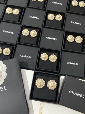 CHANEL EARRINGS