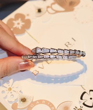 BVLGARI BRACELET