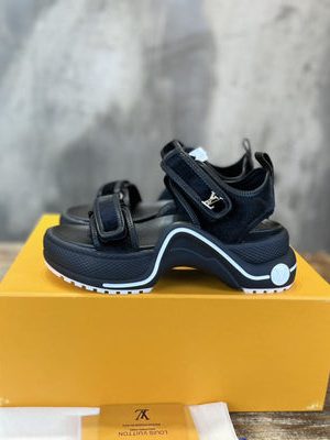 LV SANDAL