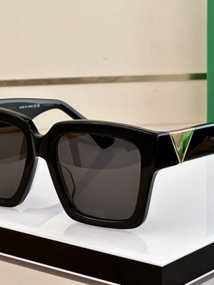BV SUNGLASSES