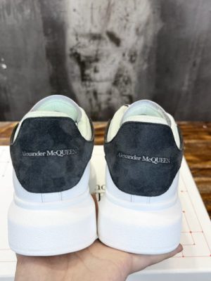 McQUEEN SNEAKER