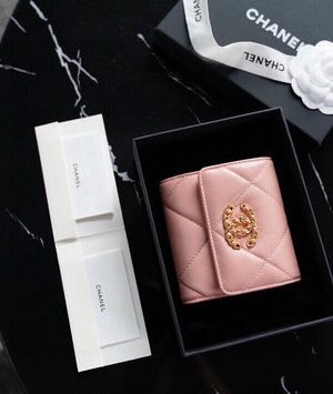 CHANEL WALLET