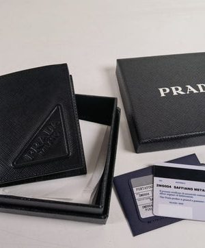 PRADA WALLET