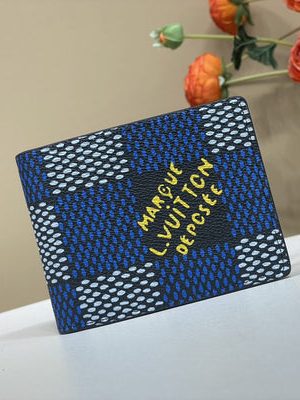 LV WALLET