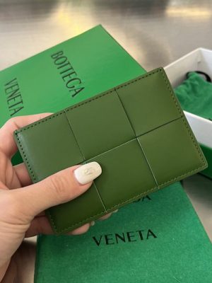 BV CARD HOLDER
