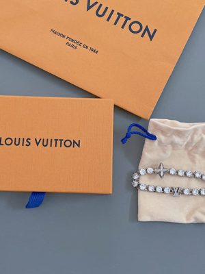 LV BRACELET