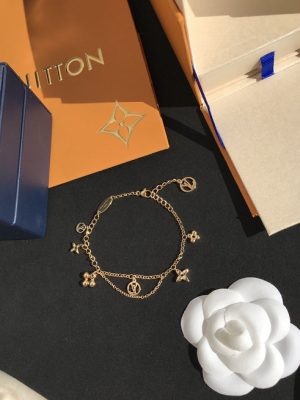 LV BRACELET