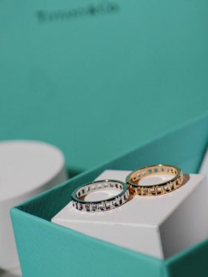 TIFFANY RING