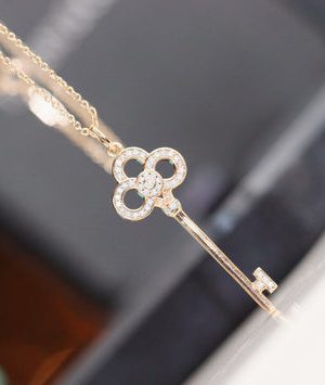 TIFFANY NECKLACE
