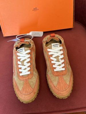 HERMES SNEAKER