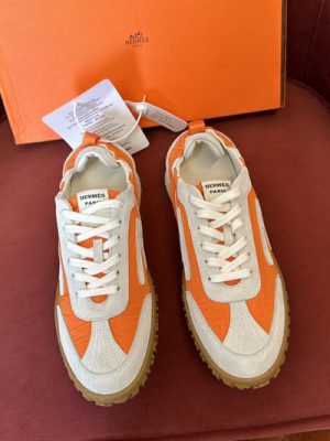 HERMES SNEAKER
