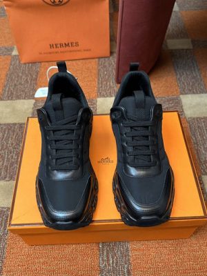 HERMES SNEAKER