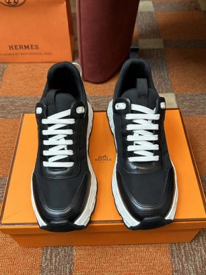 HERMES SNEAKER