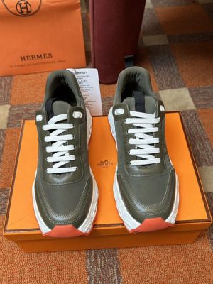 HERMES SNEAKER