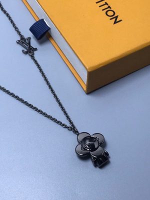 LV NECKLACE