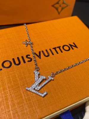 LV NECKLACE