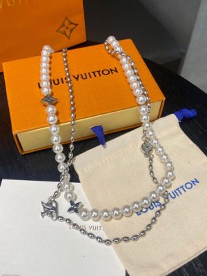 LV NECKLACE