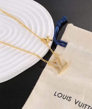 LV NECKLACE