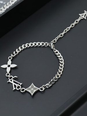 LV BRACELET