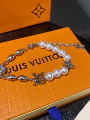 LV BRACELET