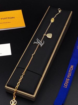 LV BRACELET