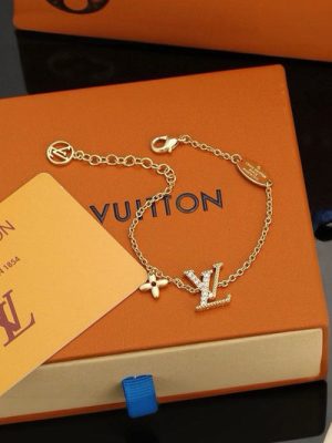 LV BRACELET