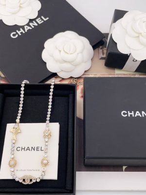 CHANEL NECKLACE