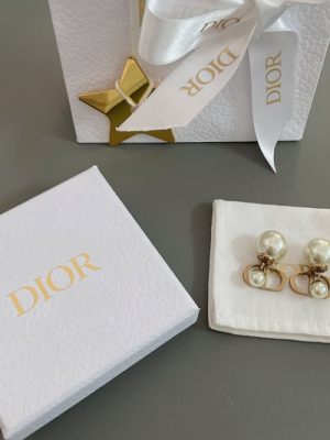 DIOR EARRINGS
