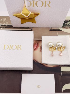 DIOR EARRINGS