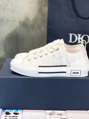 DIOR SNEAKER