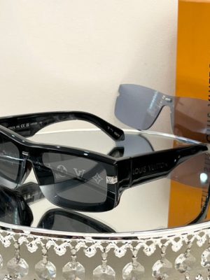 LV SUNGLASSES