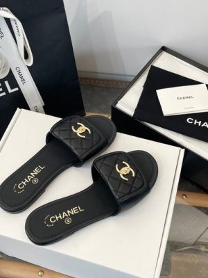 CHANEL SANDAL