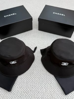 CHANEL CAP