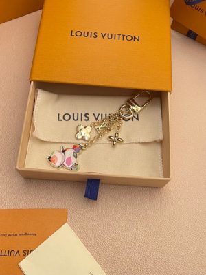 LV KEYCHAIN