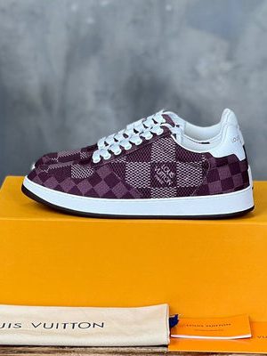 LV SNEAKER
