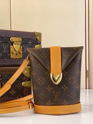 LV BAG (M11629)