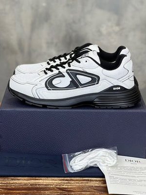 DIOR SNEAKER
