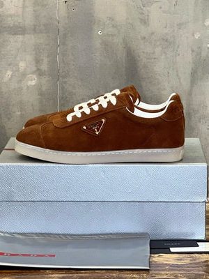 PRADA SNEAKER