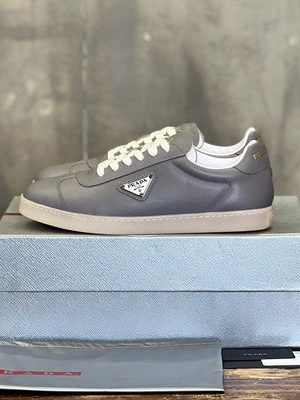 PRADA SNEAKER