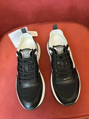 DIOR SNEAKER