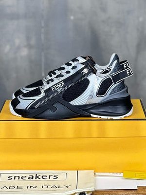 FENDI SNEAKER